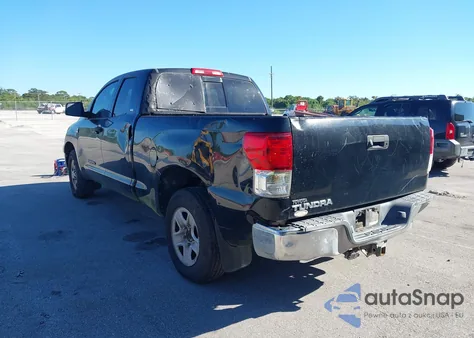 2013 Toyota Tundra Grade 5.7L V8 z USA, uszkodzony, nr VIN 5TFRY5F16DX146512